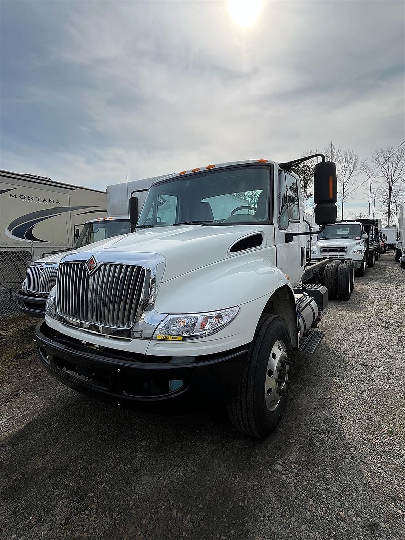 2018 International 4400