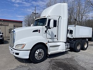 2012 Kenworth T660 - Day Cab