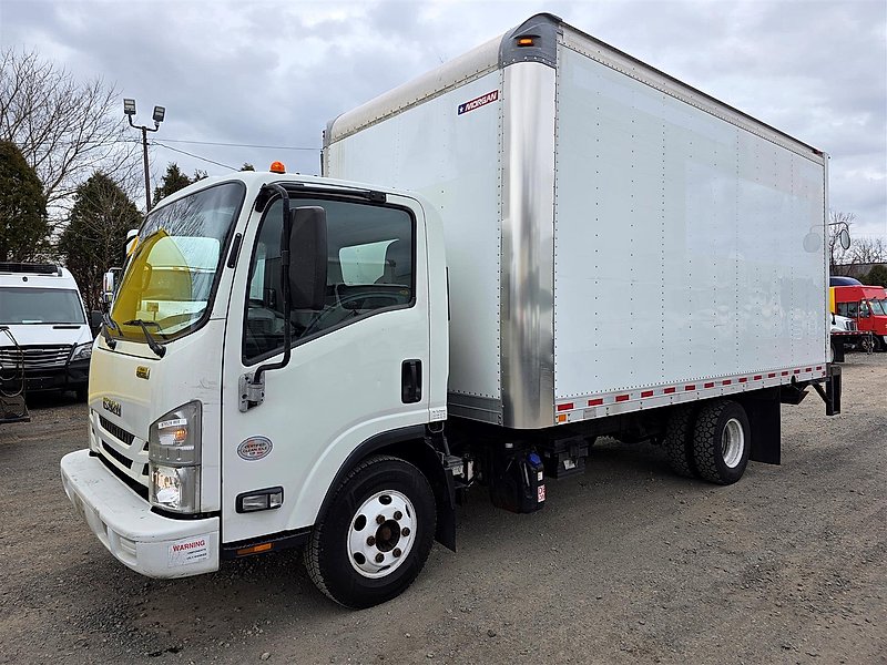 2019 Isuzu NPR HD