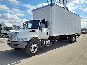 2018 International DuraStar 4300