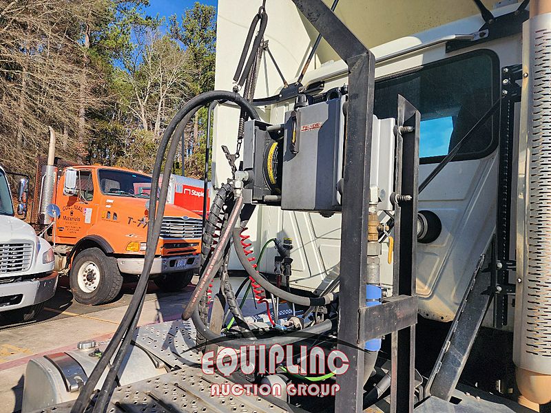 2016 Mack CXU613