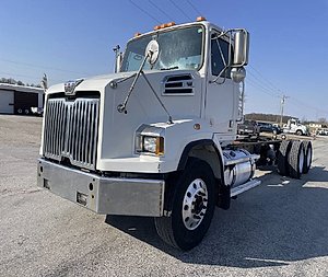 2017 Western Star 4700SA