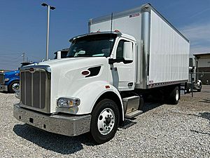 2025 Peterbilt 567 - Box Truck