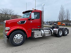 2025 Peterbilt 567