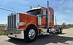 2025 Peterbilt 589