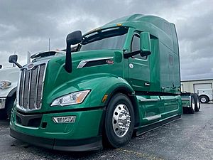 2024 Peterbilt 579 - Sleeper Truck