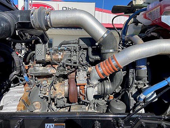 2023 Peterbilt 389