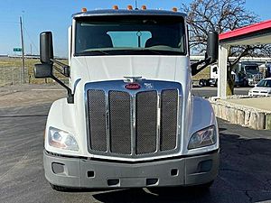 2019 Peterbilt 579 - Day Cab