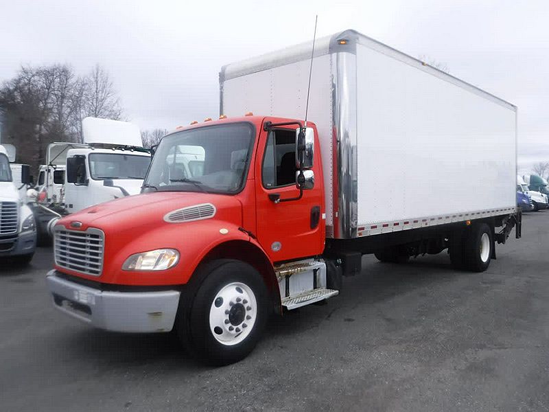 2018 Freightliner M2 106