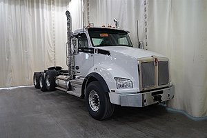 2026 Kenworth T880