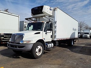 2018 International DuraStar 4300 - Refrigerated Van