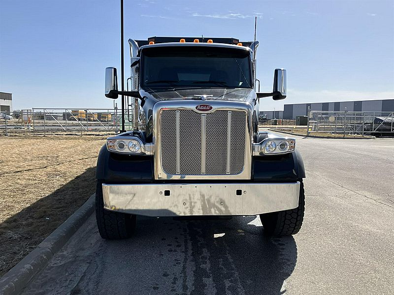2026 Peterbilt 567