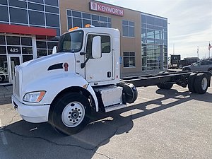 2019 Kenworth T370 - Cab & Chassis