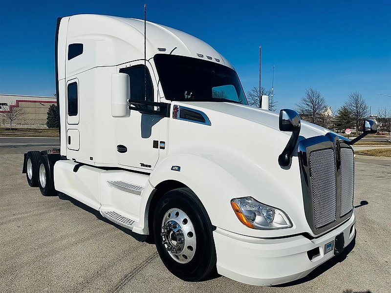 2022 Kenworth T680