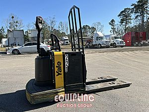2014 YALE Cascadia MPE060LFN24T2748 - Pallet Jack
