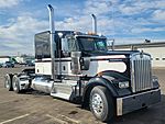 2026 Kenworth W900L