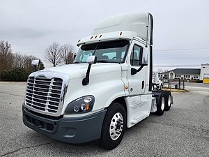 2018 Freightliner Cascadia 125