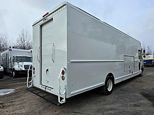 2016 Freightliner MT55