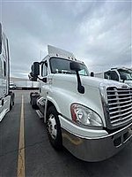 2018 Freightliner Cascadia 125