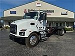 2025 Mack MD742
