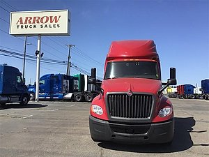 2022 International LT625 - Sleeper Truck