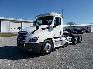 2020 Freightliner Cascadia - Day Cab