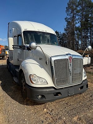 2019 Kenworth T680 - Sleeper Truck