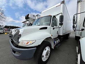 2018 International DuraStar 4300