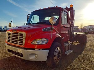 2018 Freightliner M2 106 - Box Van