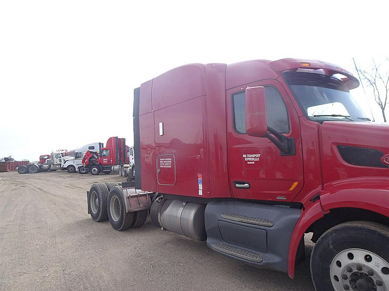 2015 Peterbilt 579