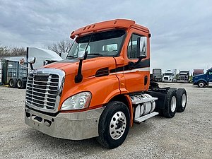 2013 Freightliner Cascadia 113