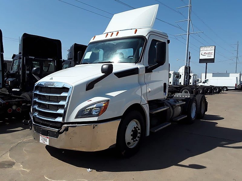 2019 Freightliner NEW CASCADIA PX12664