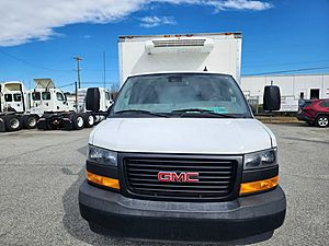 2019 GMC SAVANA 3500 - Refrigerated Van