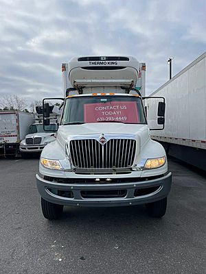 2018 International DuraStar 4300 - Refrigerated Van