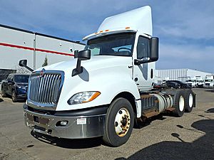 2018 International LT625