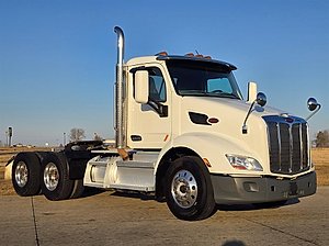 2021 Peterbilt 579