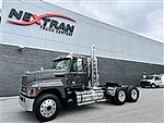 2019 Mack Pinnacle PI64T