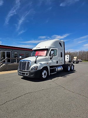 2019 Freightliner Cascadia 125