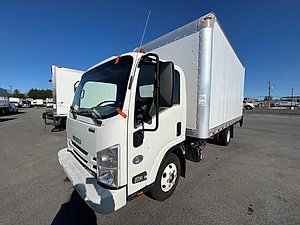 2018 Isuzu NPR HD