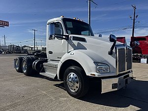2022 Kenworth T880