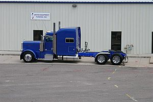 2020 Peterbilt 389