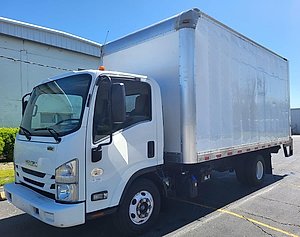 2017 Isuzu NPR HD