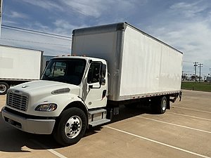 2018 Freightliner M2 106 - Box Van