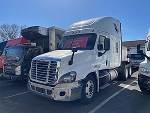 2019 Freightliner Cascadia 125