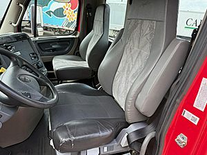 2020 Freightliner Cascadia 125