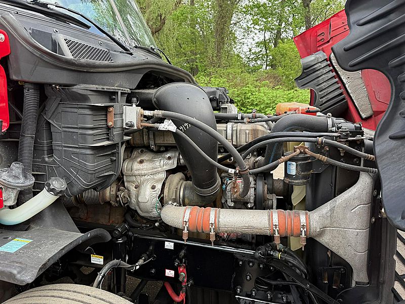 2020 Freightliner Cascadia 125