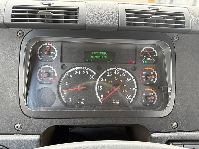 2020 Freightliner Cascadia 125