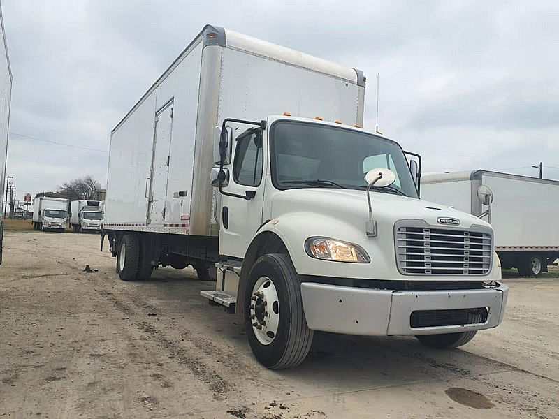 2017 Freightliner M2 106
