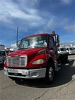 2019 Freightliner M2 106