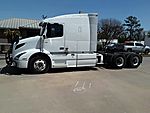 2020 Volvo VNR64T-640